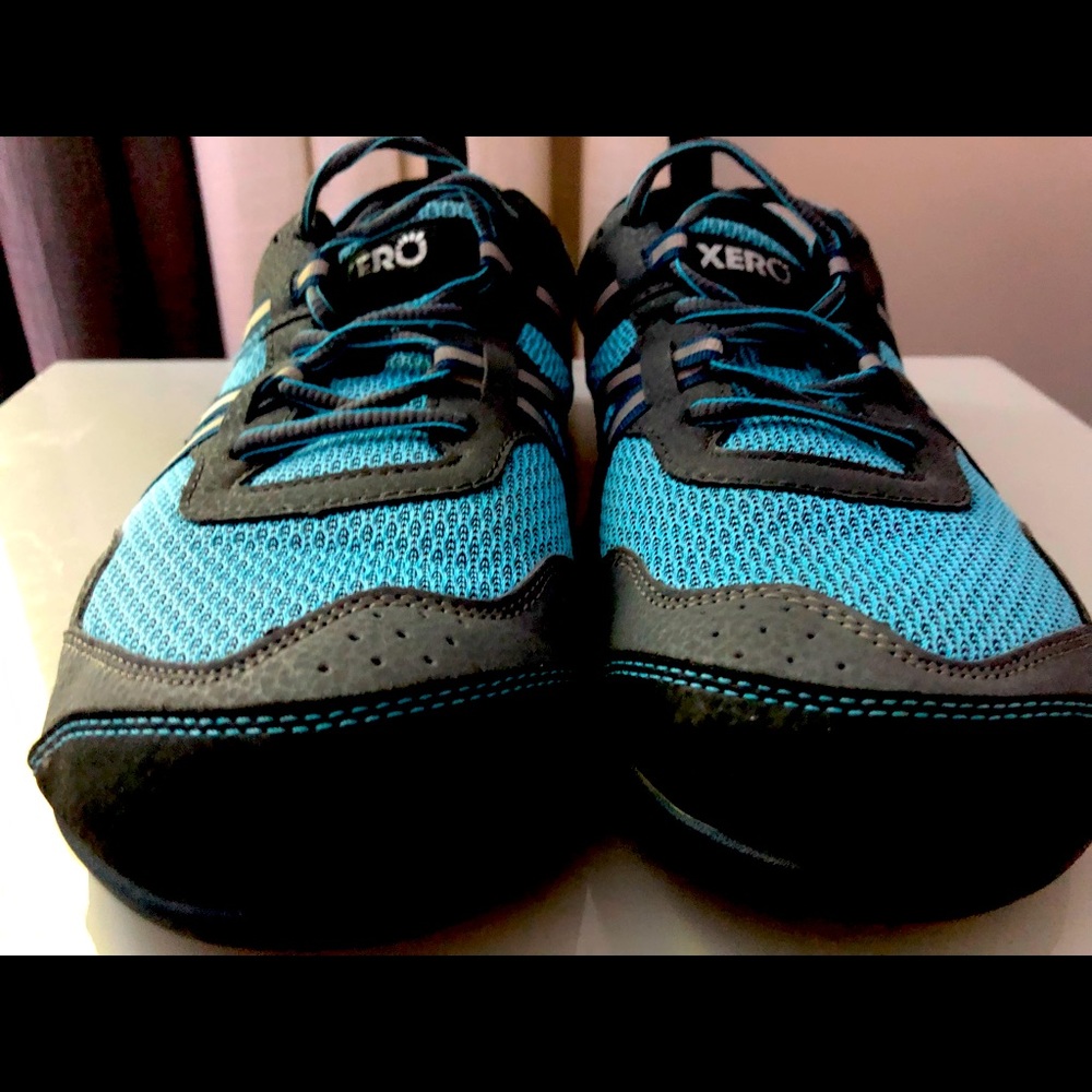Xero athletic shoes — barely worn. Sz 10